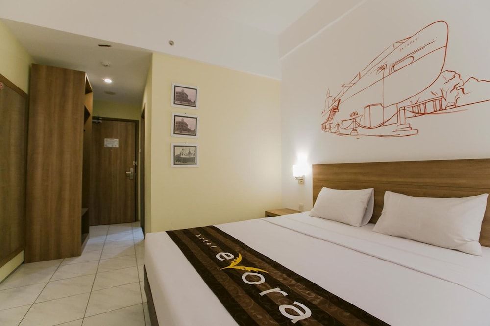 Evora Hotel Standard Double Room 2