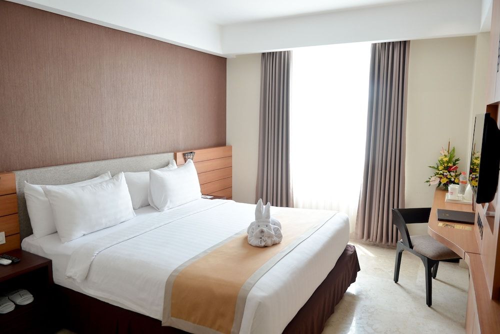 Superior Room, Non Smoking, City View