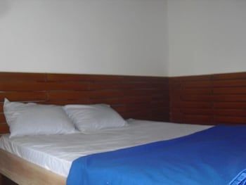 Mr.DIN Rinjani Trails Hotel Deluxe Room, Mountain View 5