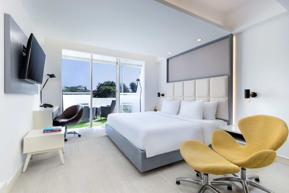 The Innside Room - Terrace