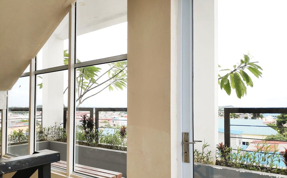 undefined OS Hotel Airport Batam 4