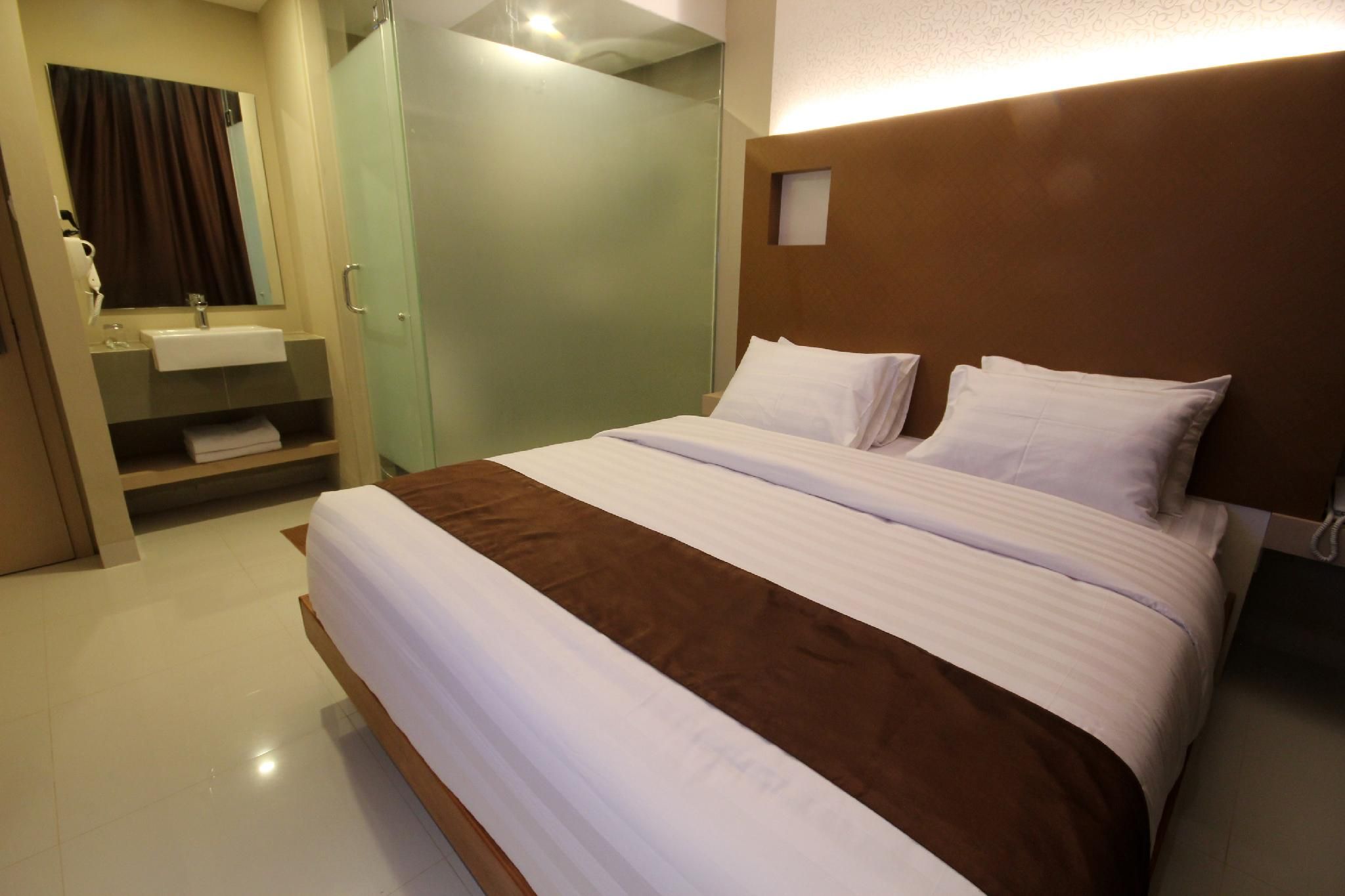 OS Hotel Airport Batam Superior Double without Window