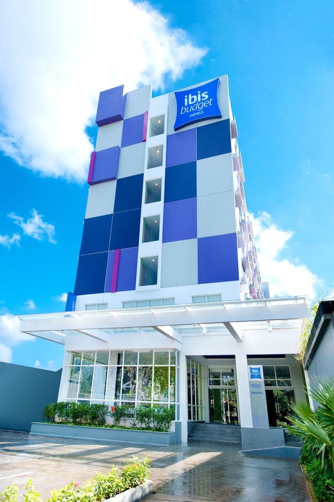 Ibis Budget Semarang Tendean