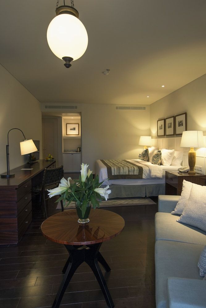 The Shalimar Boutique Hotel Executive Balcony 2