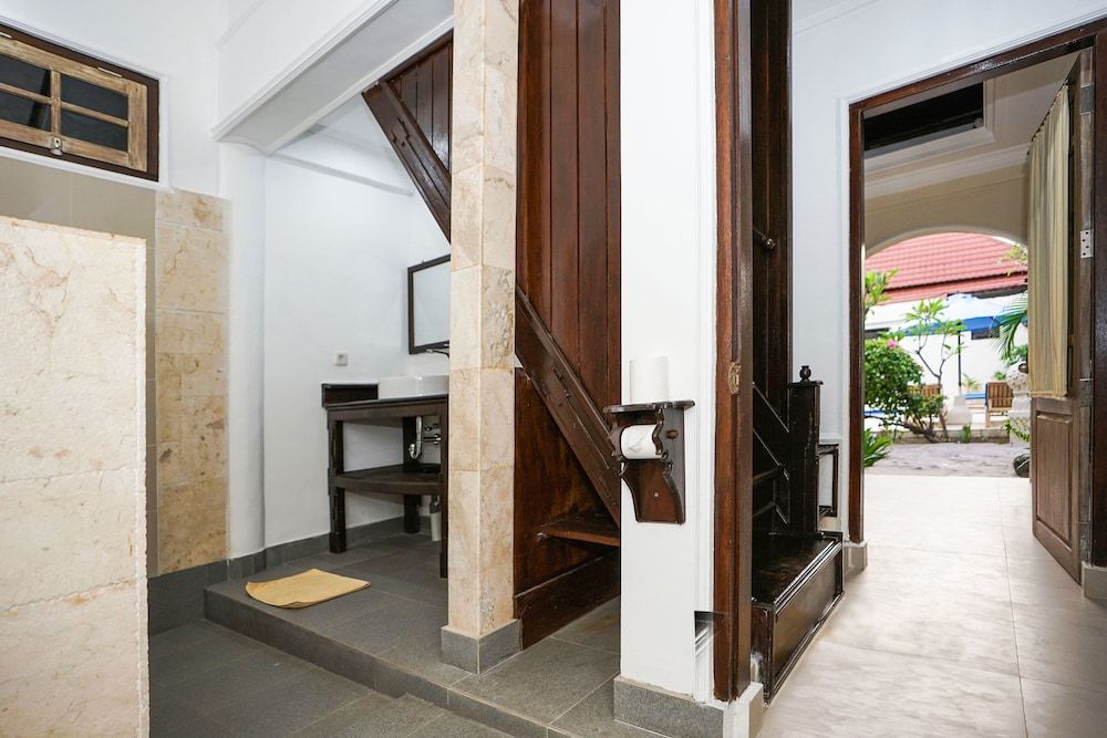 Martas Hotel Gili Trawangan One-Bedroom Bungalow 4