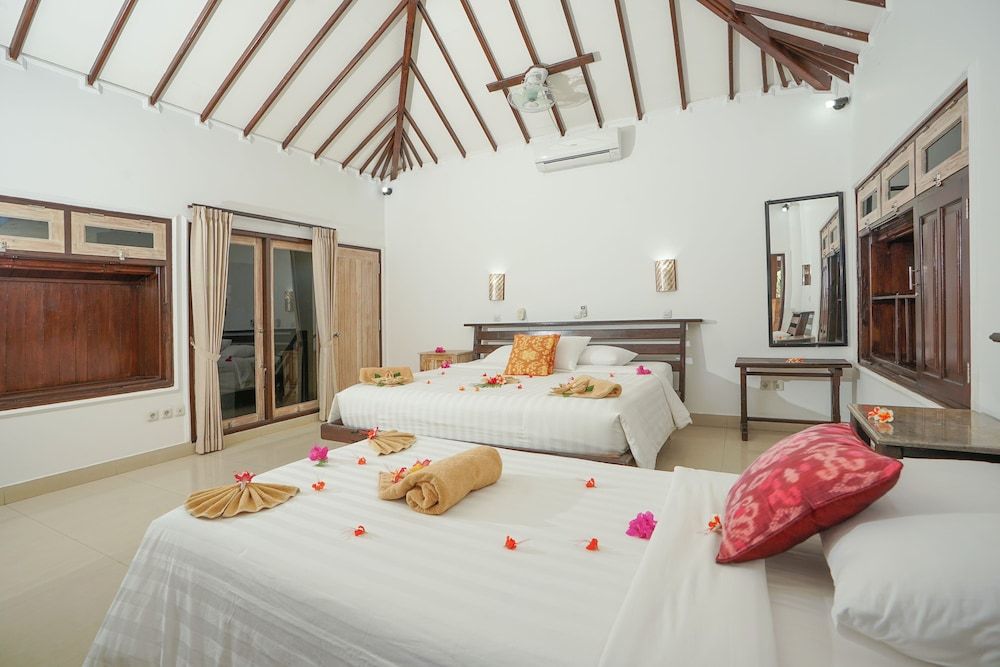 Martas Hotel Gili Trawangan Standard Room 2