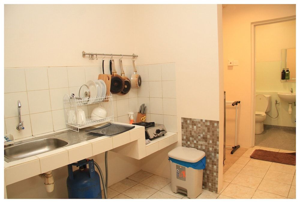 Apartment Queen Victoria Batam Standard Apartment, 2 Bedrooms, Kitchenette, City View 5