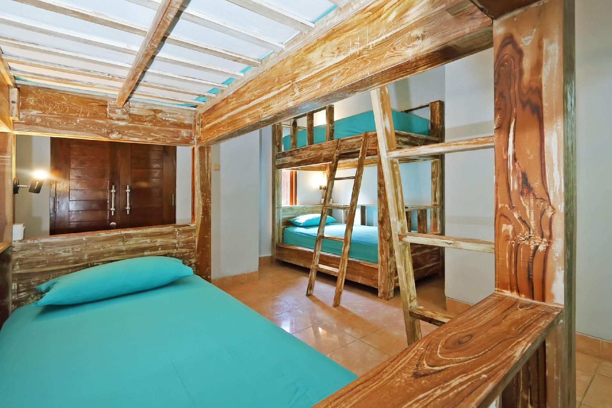 1 Person in 8-Bed Dormitory - Mixed