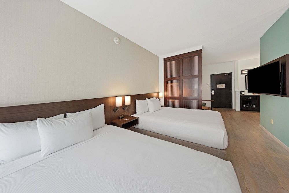 Room, 2 Queen Beds