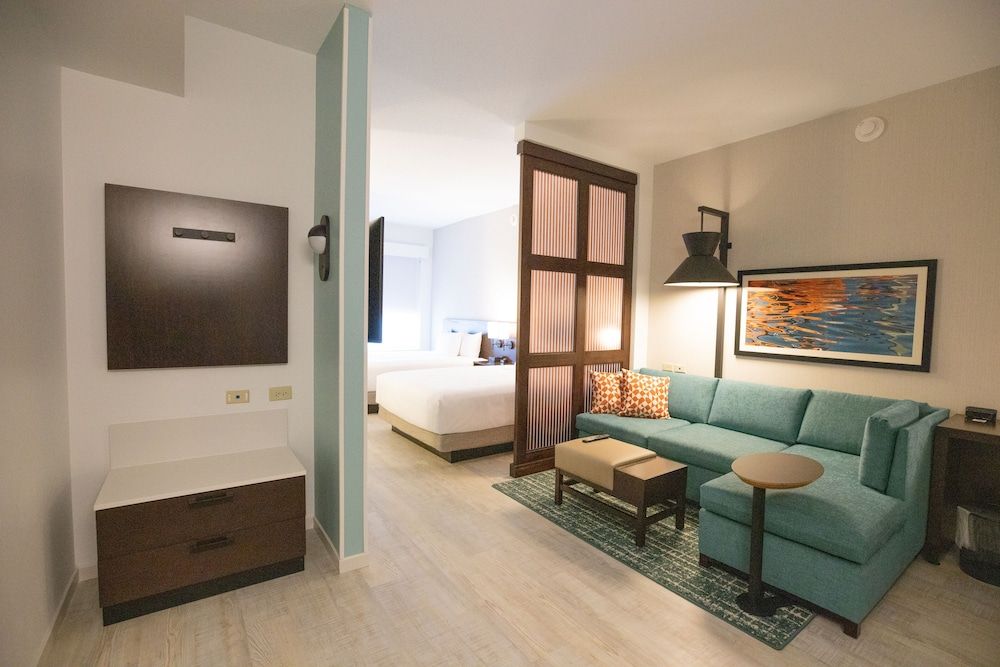 Room, 2 Queen Beds High Floor