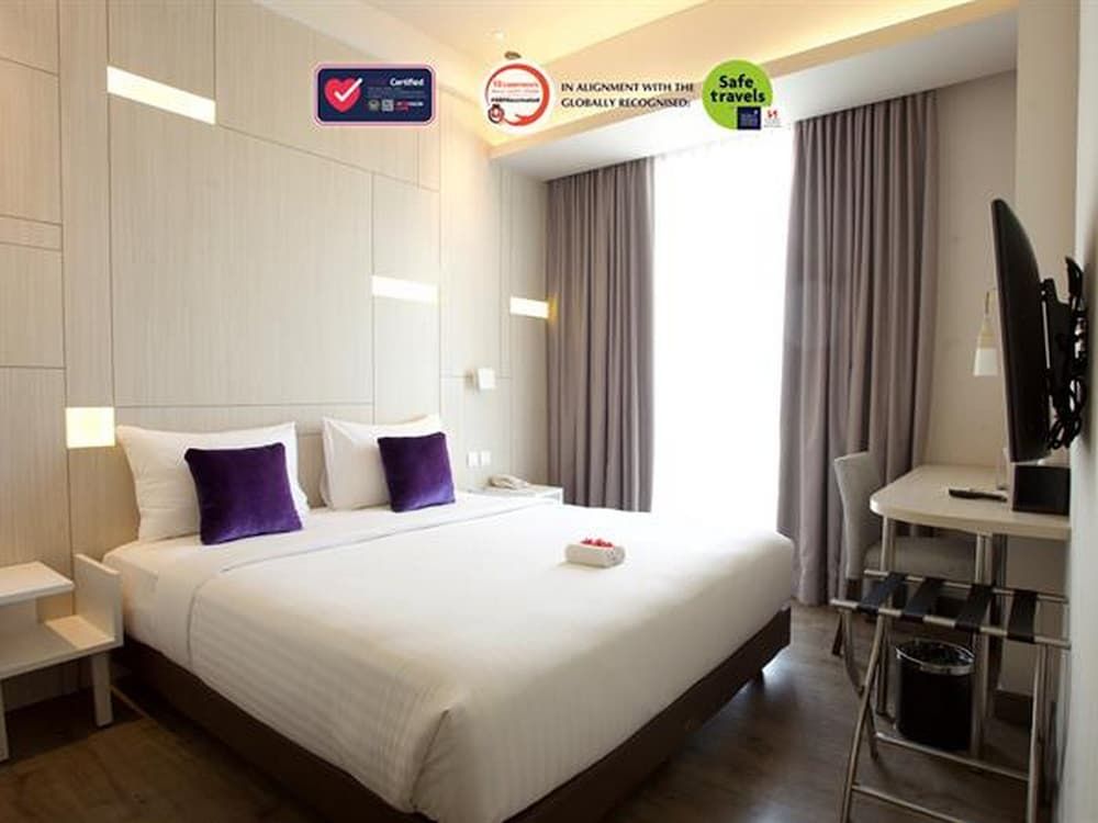 Swiss-belinn Cikarang Suite Double room 5