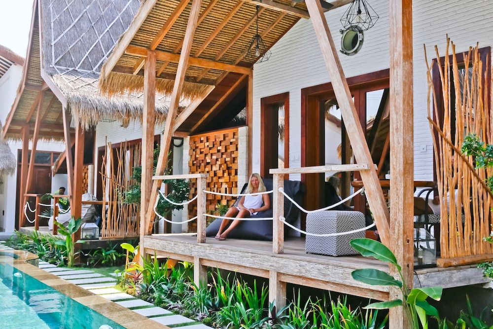 undefined Kaleydo Villas 4