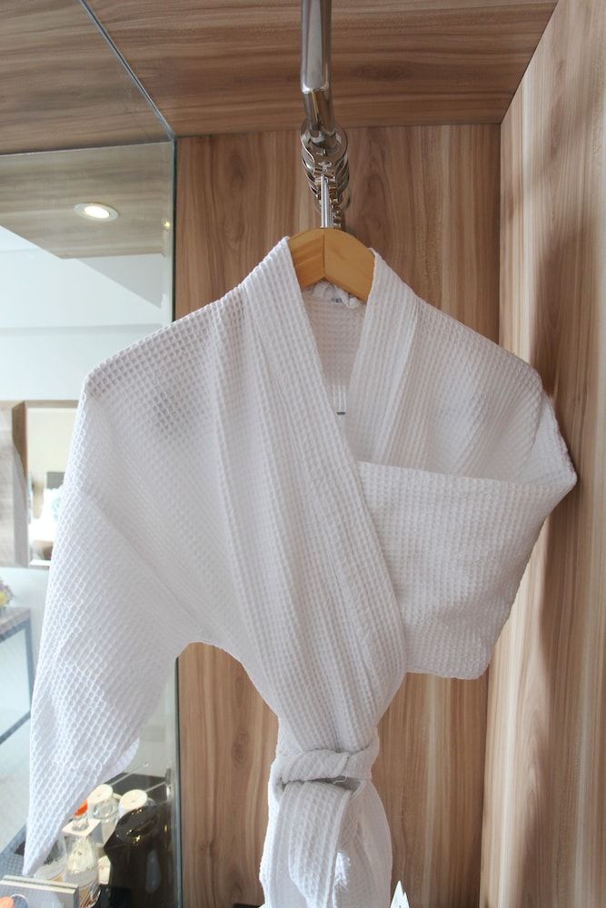 Swiss-Belinn Karawang Business Studio 2