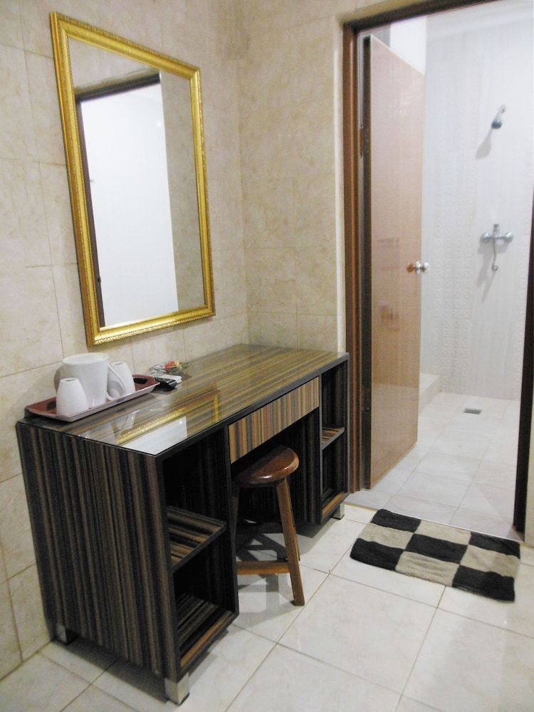 undefined Focus Hotel 5