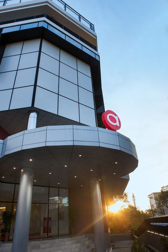 undefined Amaris Hotel Mampang - Jakarta 4