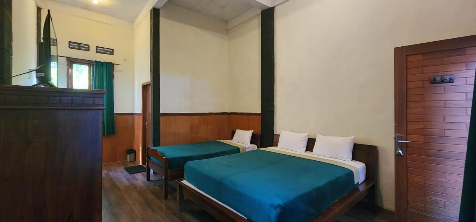 Istana Petani Hotel Standard Triple Room 3