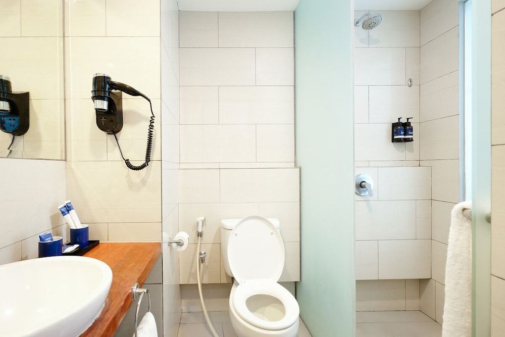 Aston Anyer Beach Hotel Deluxe Room, Balcony 6