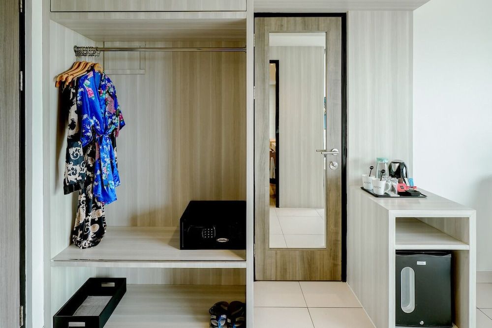 Aston Anyer Beach Hotel Suite 4