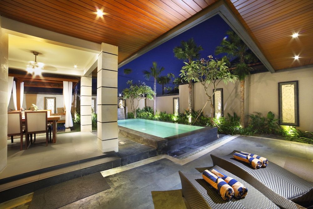 The Banyumas Suite Villa Legian 1 Bedroom Suite Villa with Private Pool 16