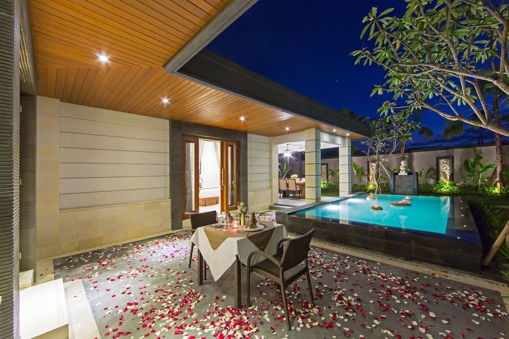 The Banyumas Suite Villa Legian 1 Bedroom Luxury Villa with Private Pool 8