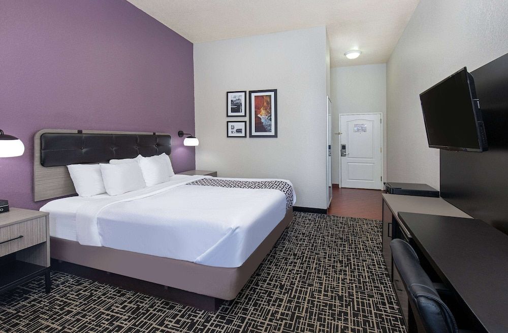 Room, 1 King Bed, Accessible, Non Smoking