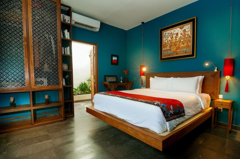 Luxury Bungalow, 2 Bedrooms, Terrace, Pool View (Non Smoking)