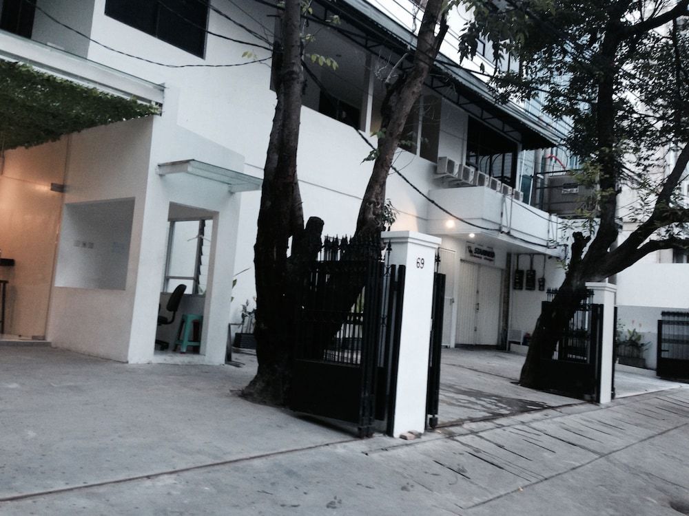 undefined Menteng House 5