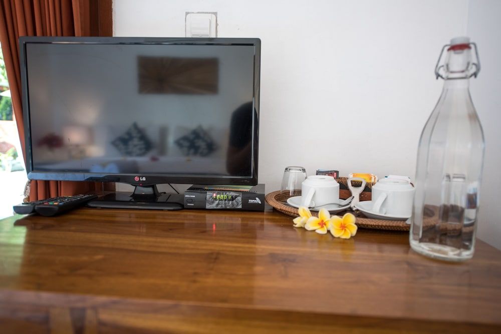 Marygio Resort Deluxe Room 13