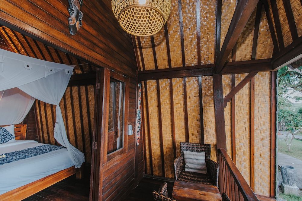 Dream Beach Huts Standard Huts Garden View 6