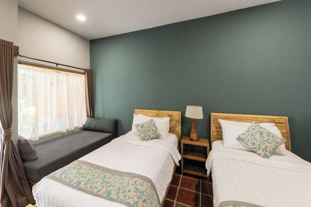 Economy Twin Room