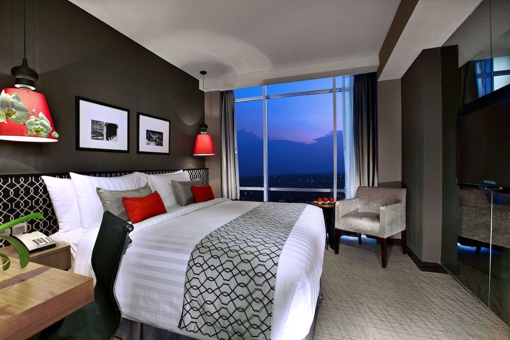 undefined Aston Priority Simatupang Hotel & Conference Center 4