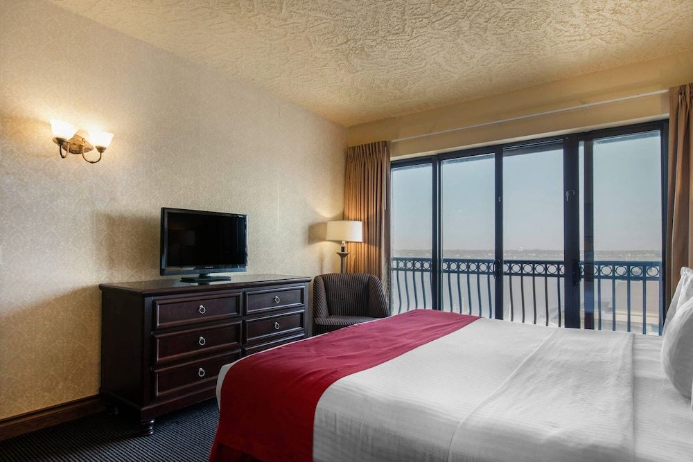 Room, 1 King Bed, Accessible, Non Smoking