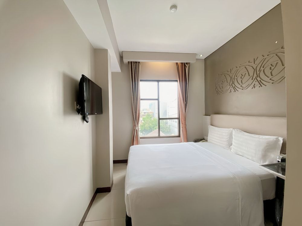 undefined Verse Lite Hotel Gajah Mada 5