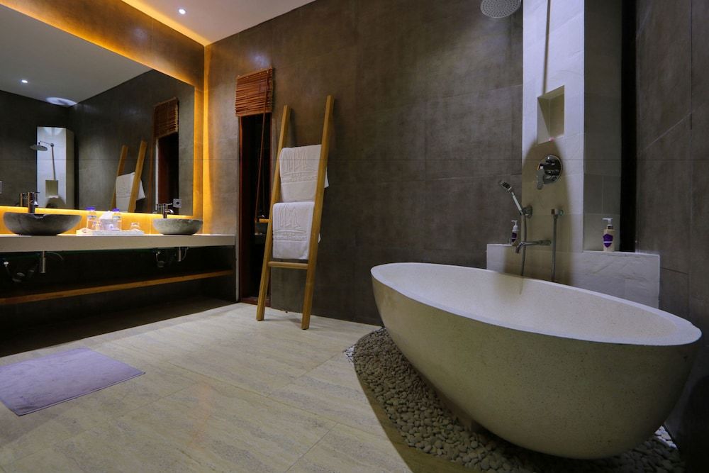 Anema Wellness & Resort Family Villa with Private Pool - Water Sport Activities Included 6