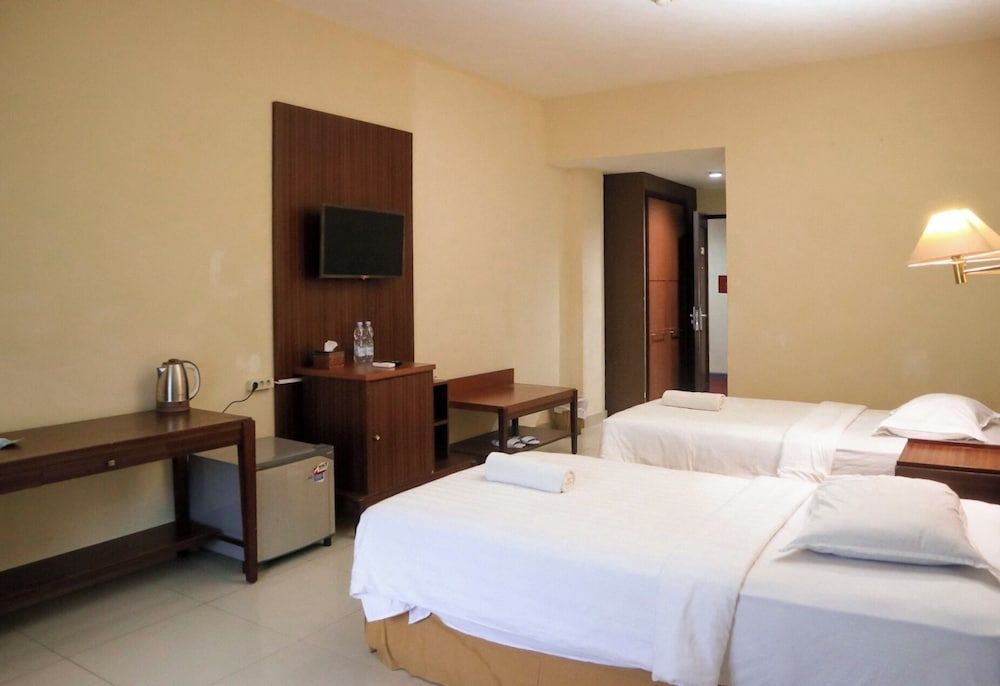 Hotel Mariat Sorong Superior Room 3