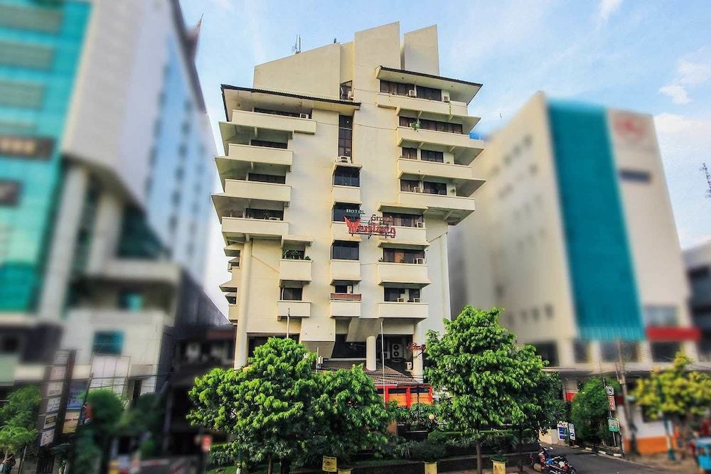undefined Grand Menteng Hotel 4