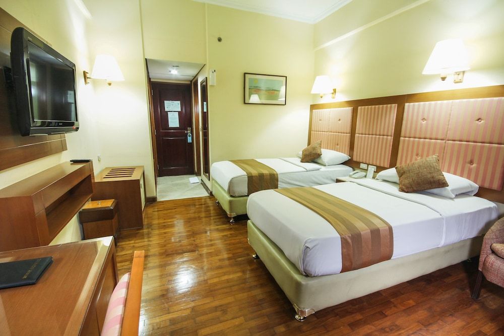 Grand Menteng Hotel Superior Room, Non Smoking 3