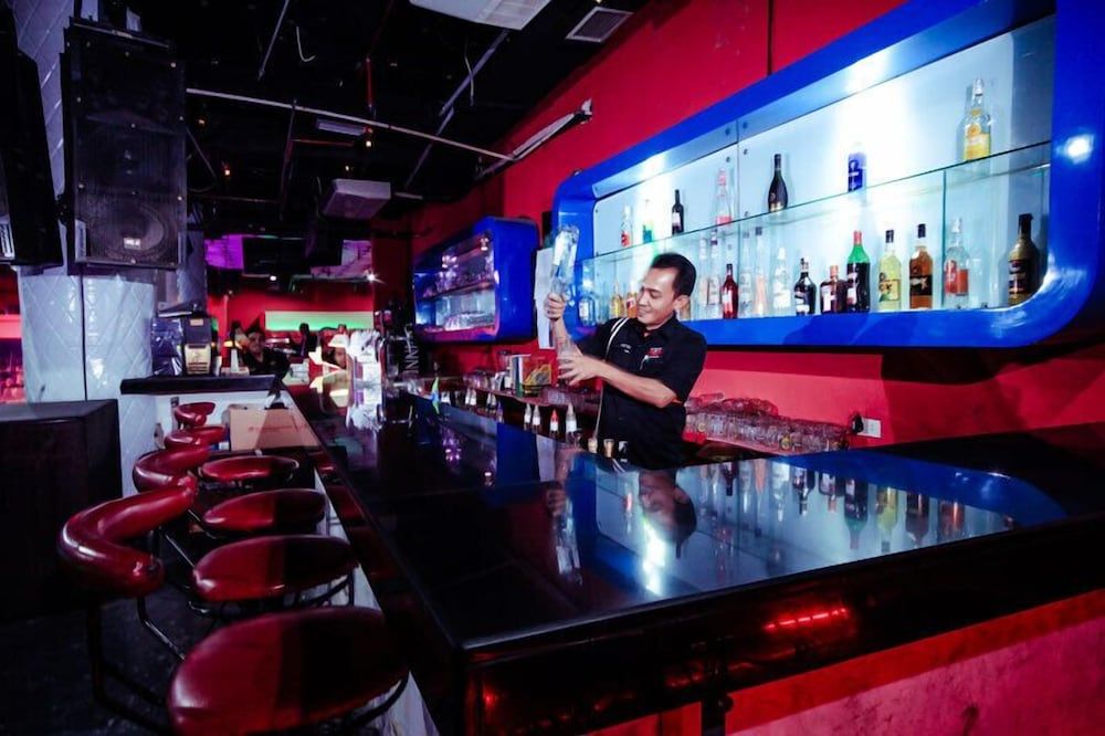 undefined Grand Menteng Hotel 10