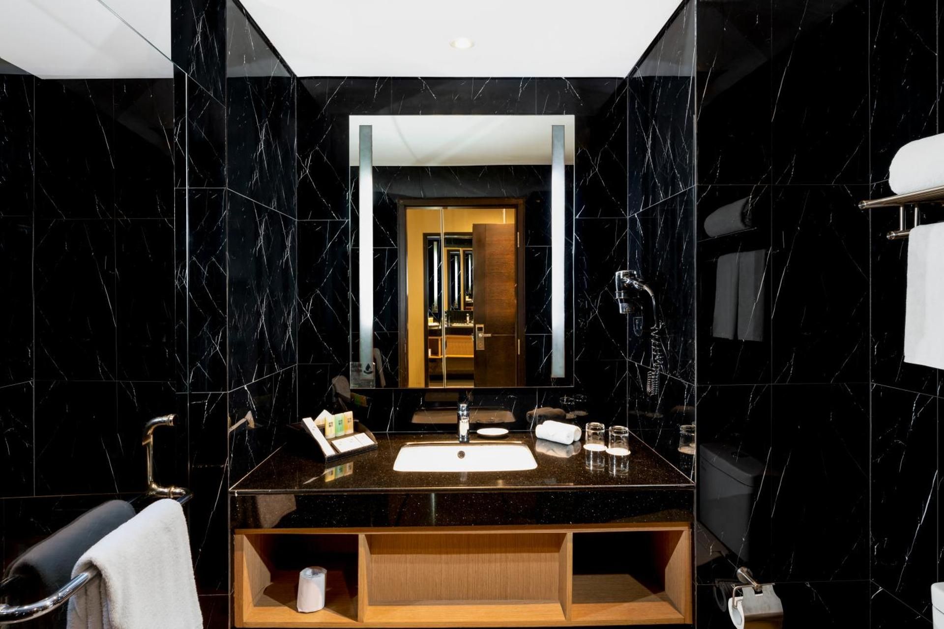 undefined Swiss-Belhotel Airport Jakarta 6