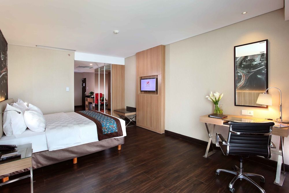 undefined Swiss-Belhotel Airport Jakarta 7