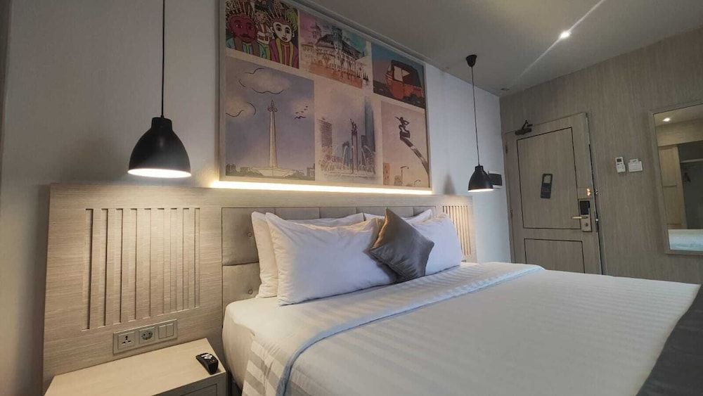 undefined 1O1 URBAN Jakarta Thamrin 9