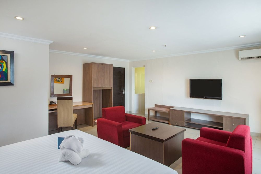 Junior Studio Suite