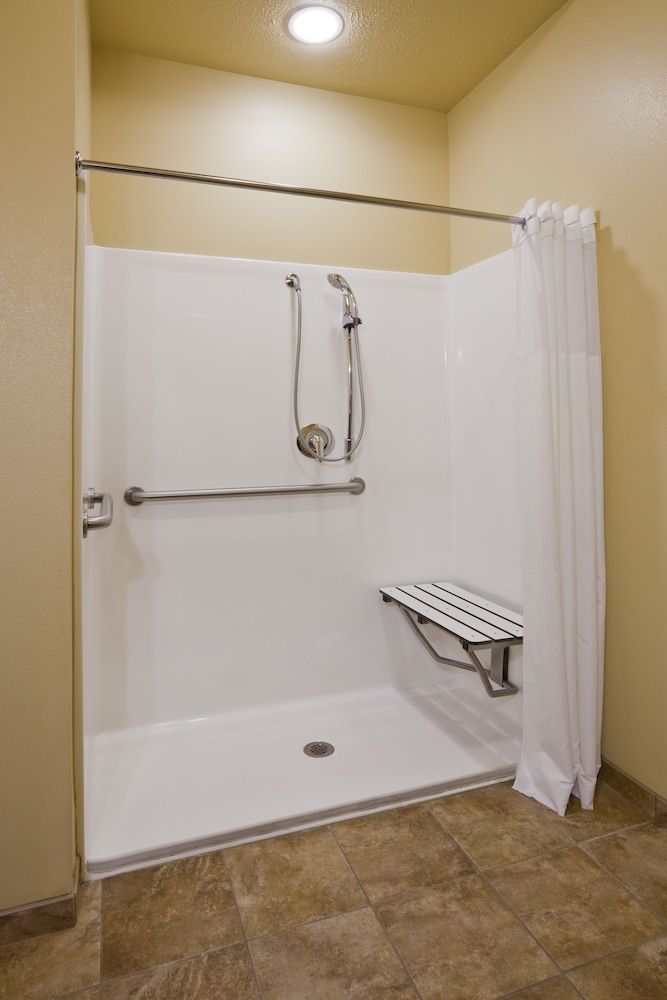 Deluxe Suite, 1 King Bed, Accessible, Non Smoking (One-Bedroom Suite)