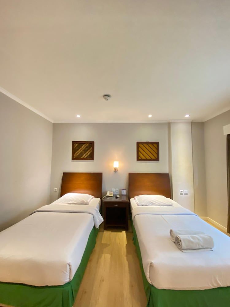 Cipta Hotel Wahid Hasyim Superior Twin Classic 4