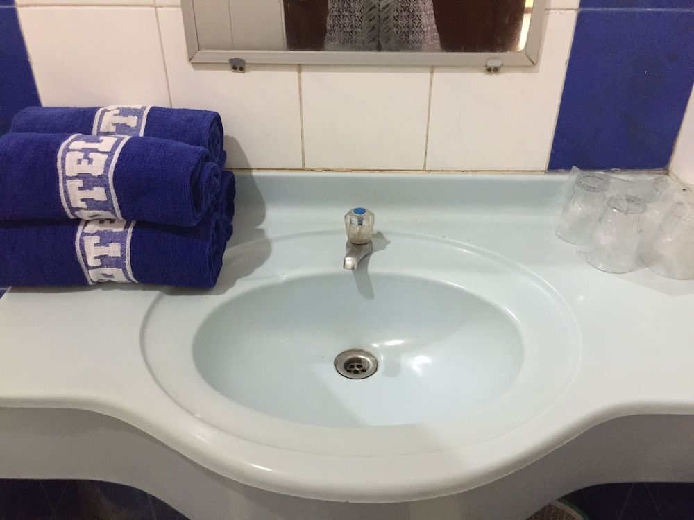 Hotel Palapa Family Room (4 Person) 6