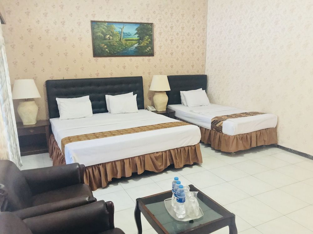 Hotel Palapa Family Room (3 Person) 5