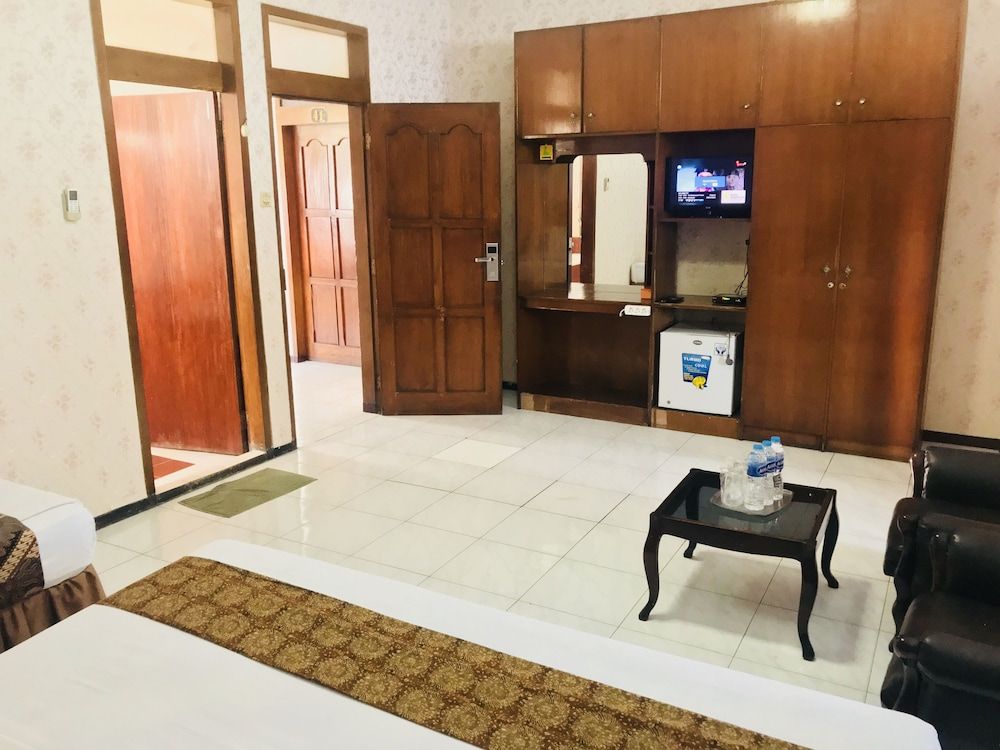 Hotel Palapa Family Room (3 Person) 4