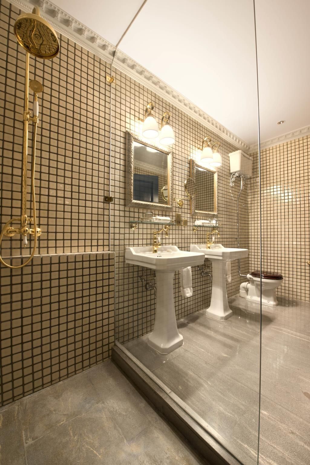 undefined The Gunawarman 4