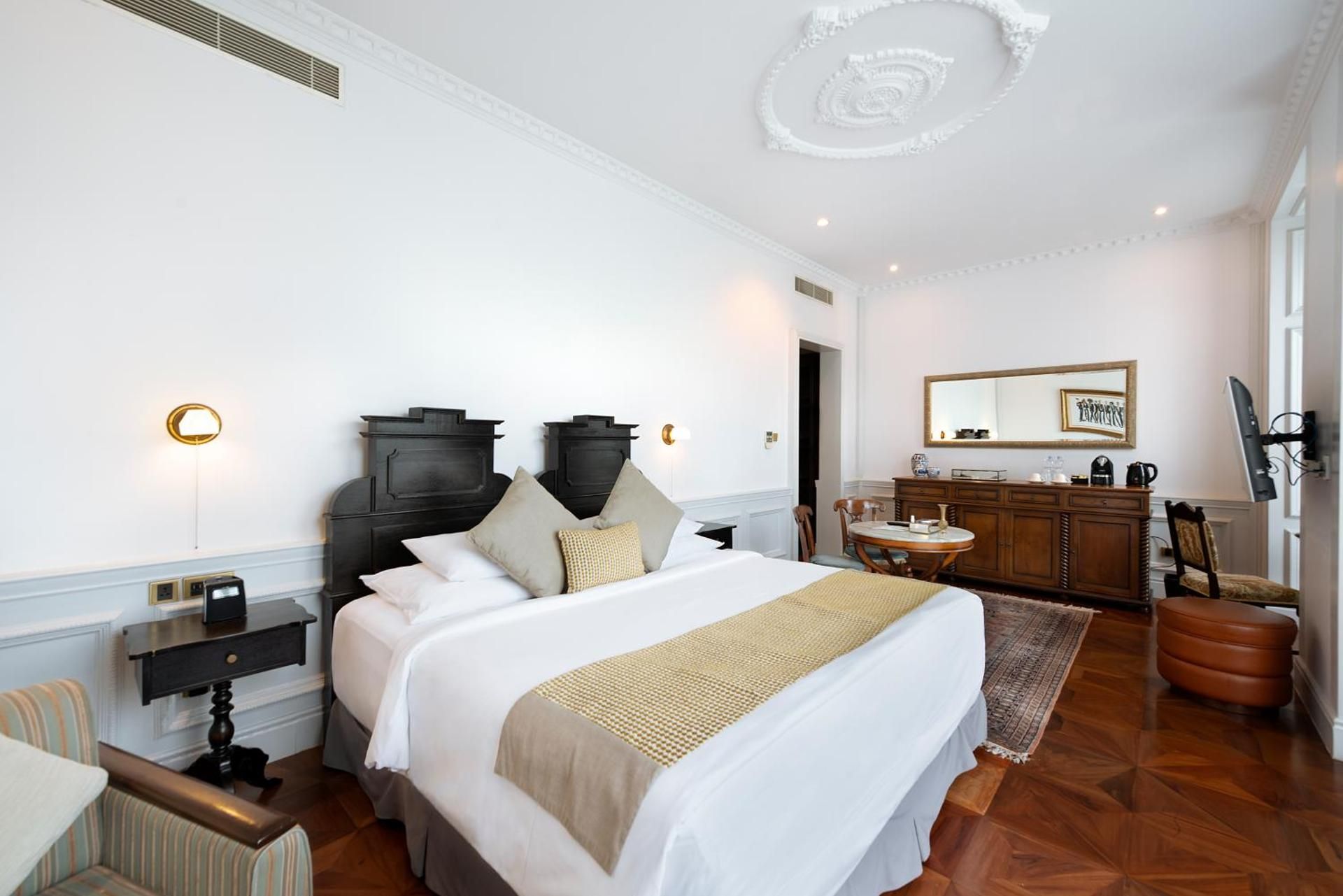 undefined The Gunawarman 7