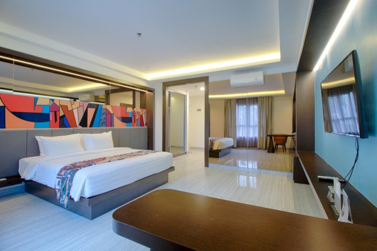 undefined Picasso Inn 2